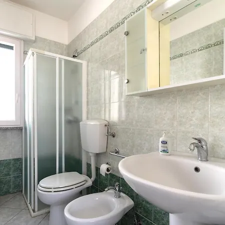 Casa Stella Del Ponente بيت للعطل *